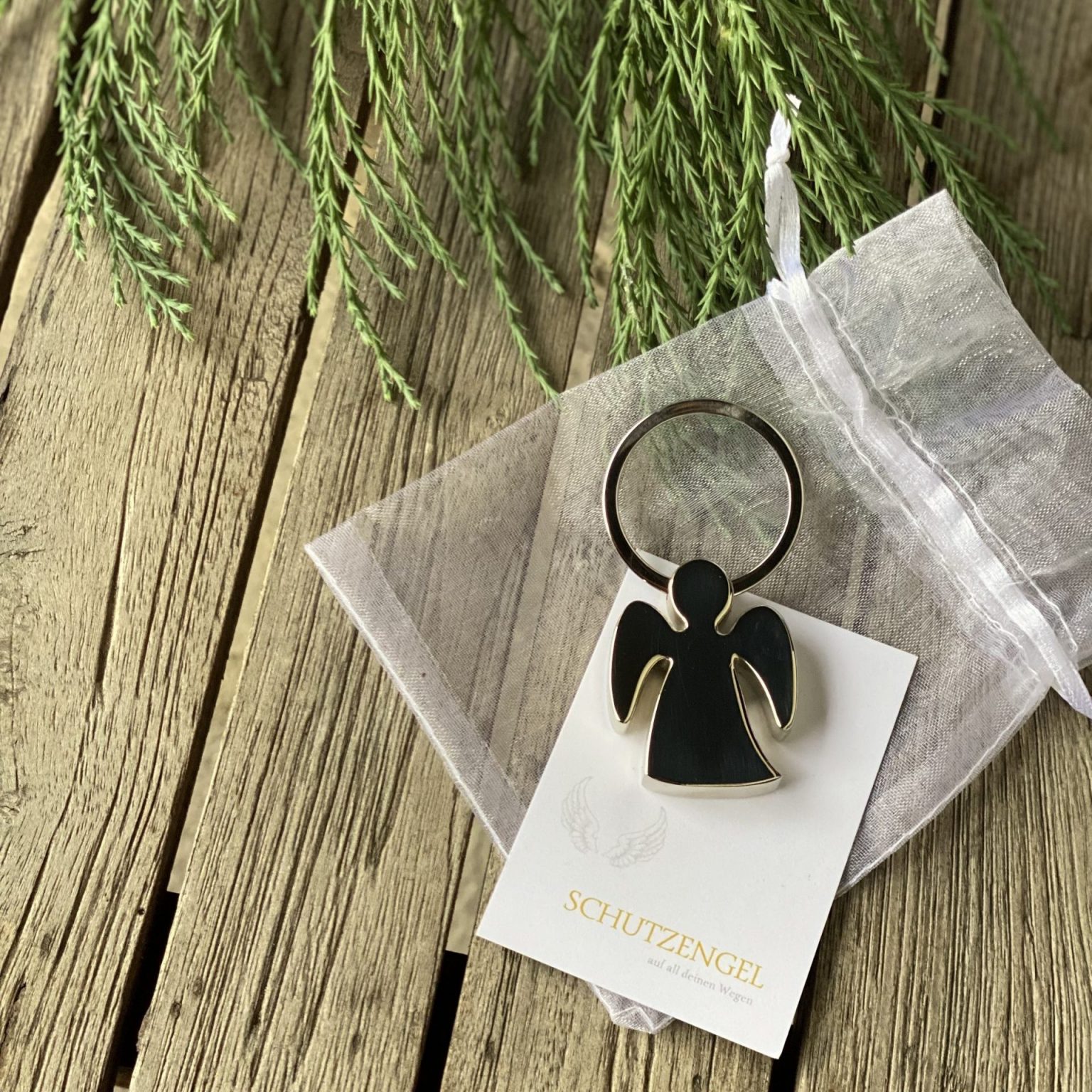 Geschenk-Idee: Schutzengel als Schlüsselanhänger - Caro Cards ...